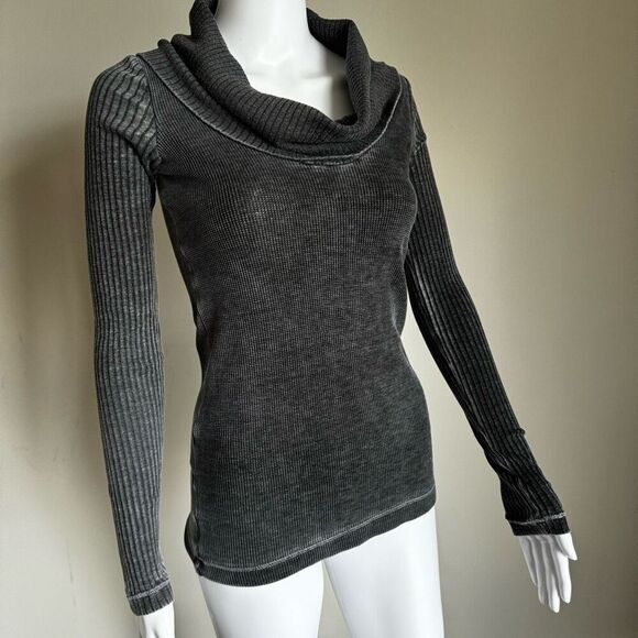 Splendid Thermal Ribbed Waffle Knit Cowl Neck Gray - Picture 2 of 6